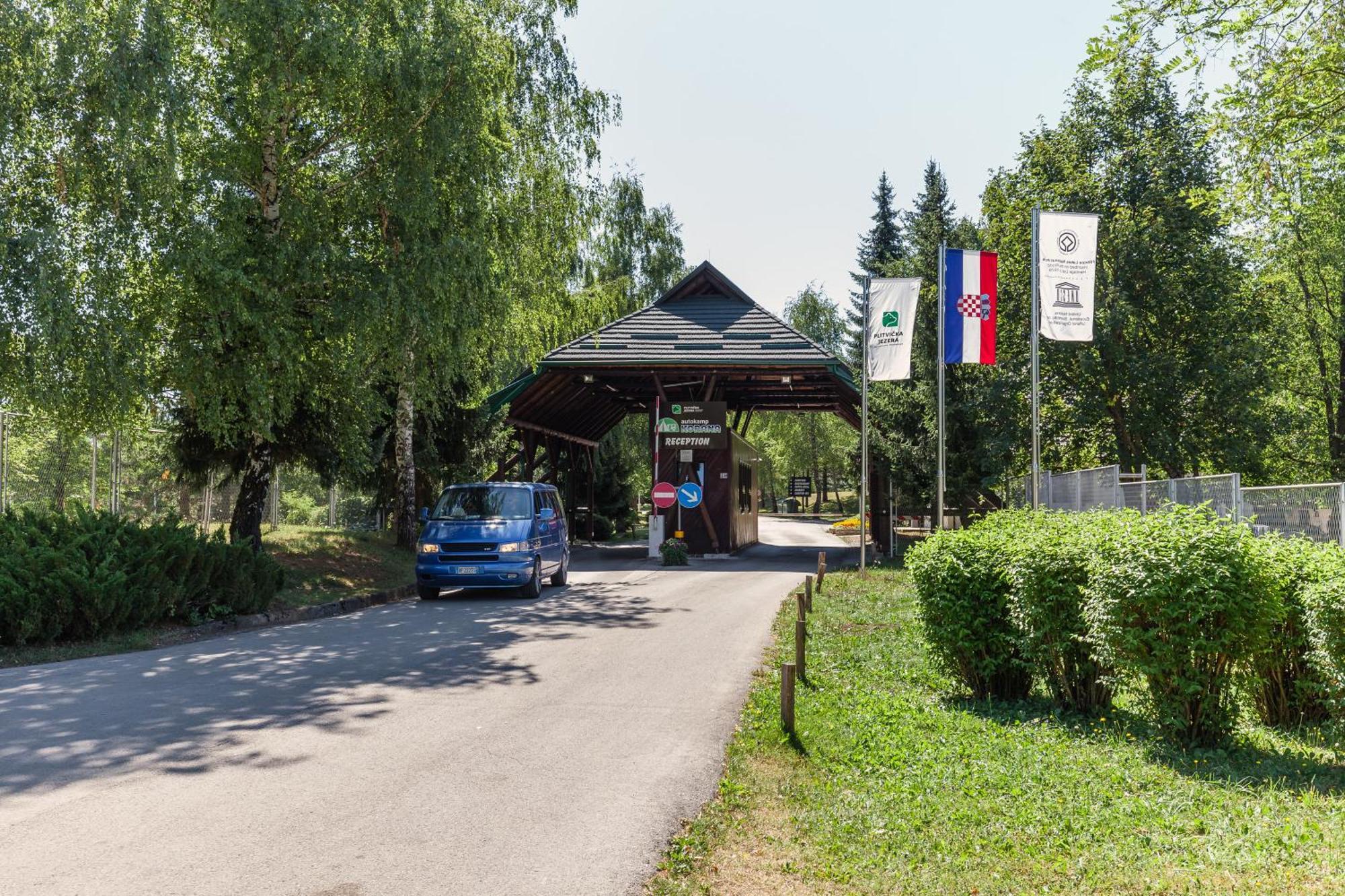 Bungalows Korana - Campsite Korana Seliste Dreznicko Exterior photo